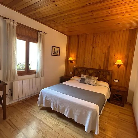 Els Puis Otel Esterri d'Àneu