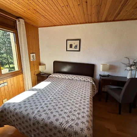 Els Puis Otel *