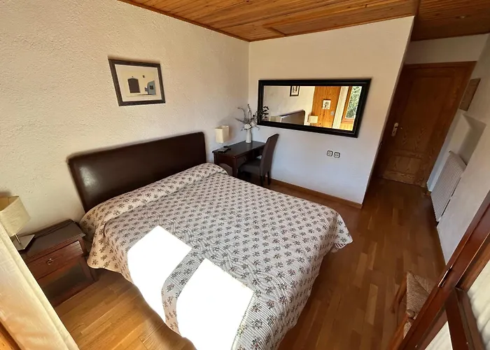 Els Puis Hotell